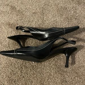 Nine West Black Sling Back Pumps